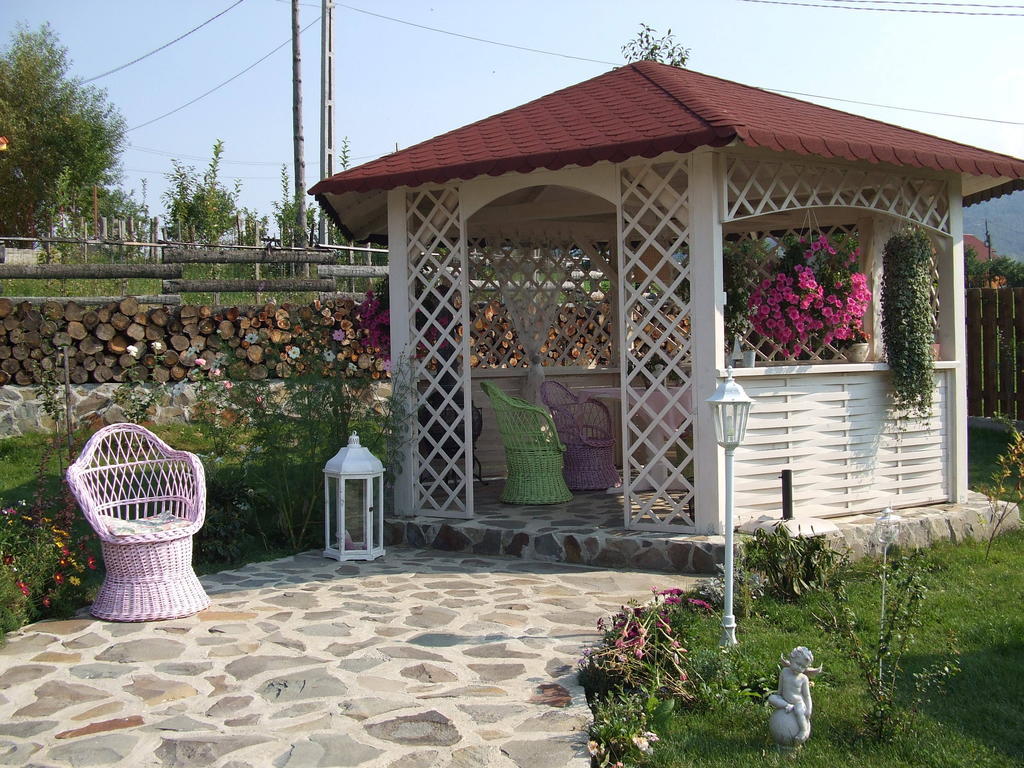 Pensiunea Romantic Sadu Zewnętrze zdjęcie