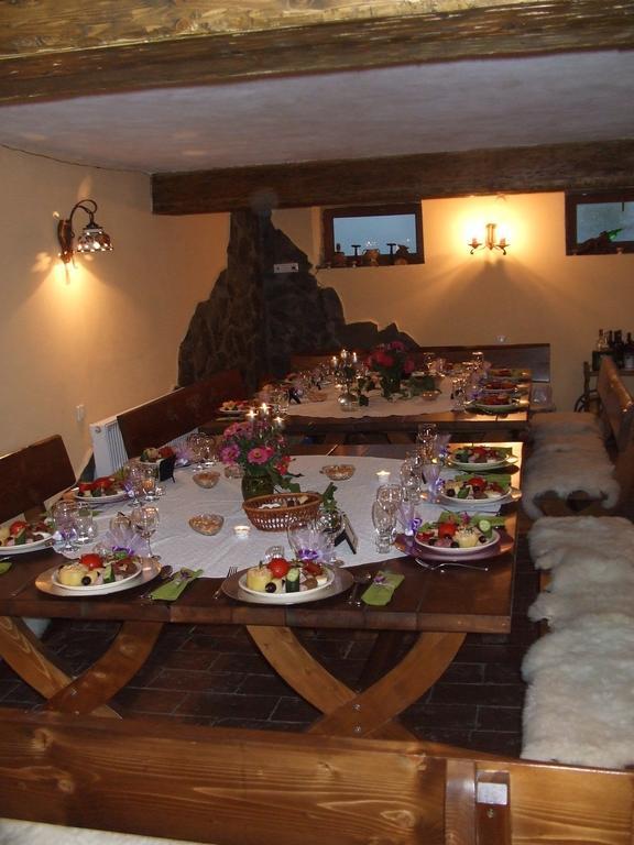 Pensiunea Romantic Sadu Zewnętrze zdjęcie